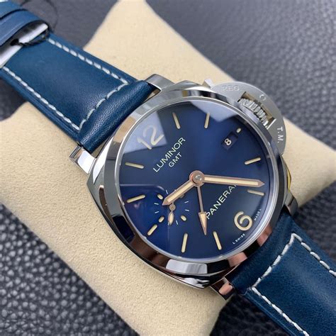 panerai 688 gmt|Panerai luminor.